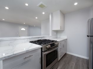 7430 Crescent Ave #304, Buena Park, CA 90620