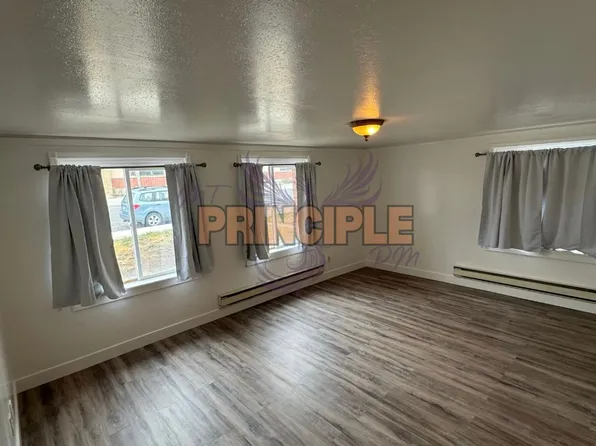 218 E 3rd St, Anaconda, MT