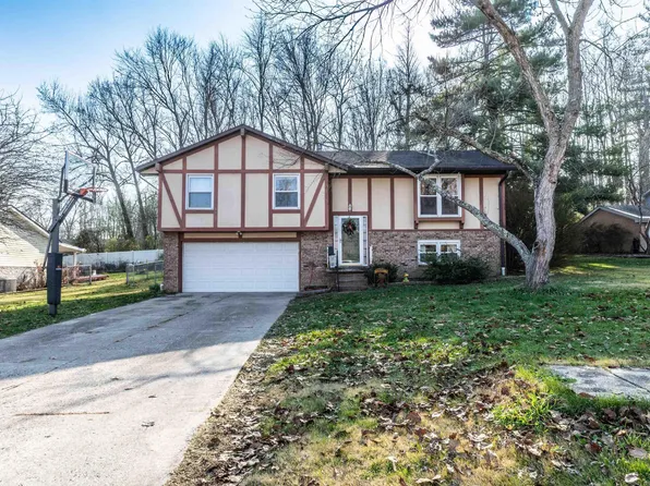 7518 Meadowview Dr, Evansville, IN 47710