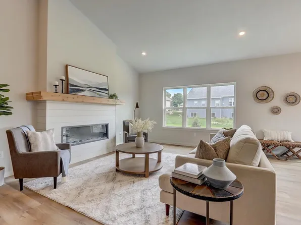 6668 Grouse Woods Road, Deforest, WI 53532