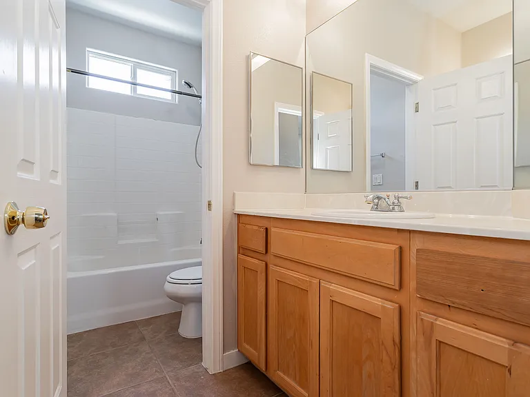8611 Splendid Leaf Ct — Photo 35
