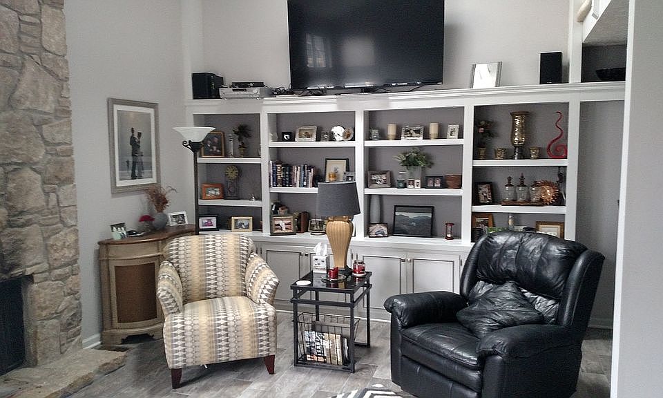 1st image of 4644 Stansbury Ln