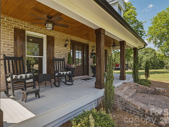 4th image of 6355 Hickory Hill Ln