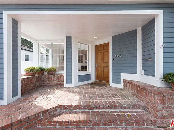 4th image of 2919 Ocean Ave