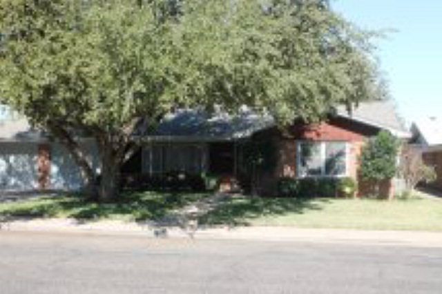 1st image of 3837 Blossom Ln