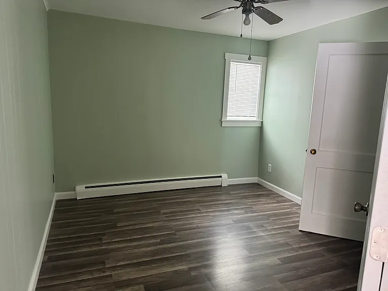 1342 N Hixville Rd — Photo 5
