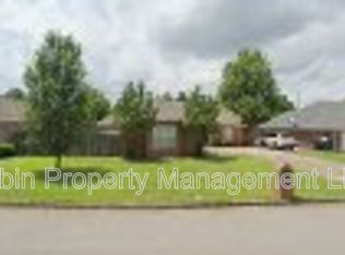 723 Radiance Dr, Cordova, TN 38018
