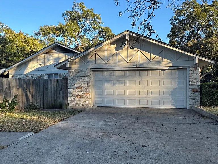 12325 Double Tree Ln — Photo 6