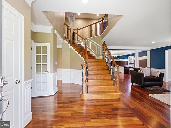 5th image of 2405 Turngate Ct