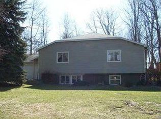 2154 N Mill St, North East, PA