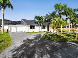 17640 SW 85th Ave, Palmetto Bay, FL 33157