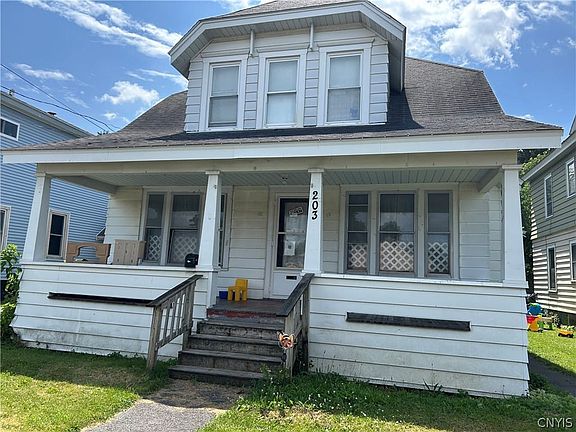 2nd image of 203 Chemung St