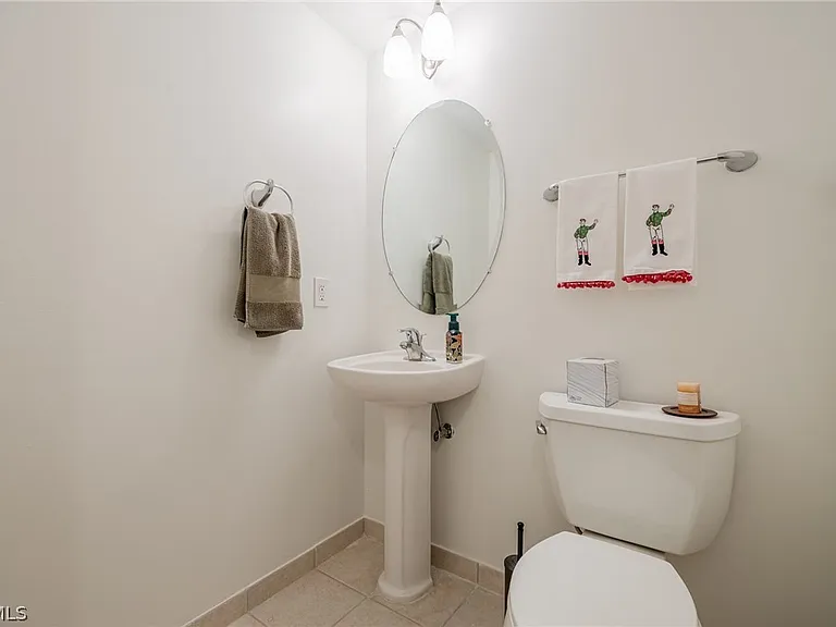 2825 Palm Beach Blvd #618 — Photo 20