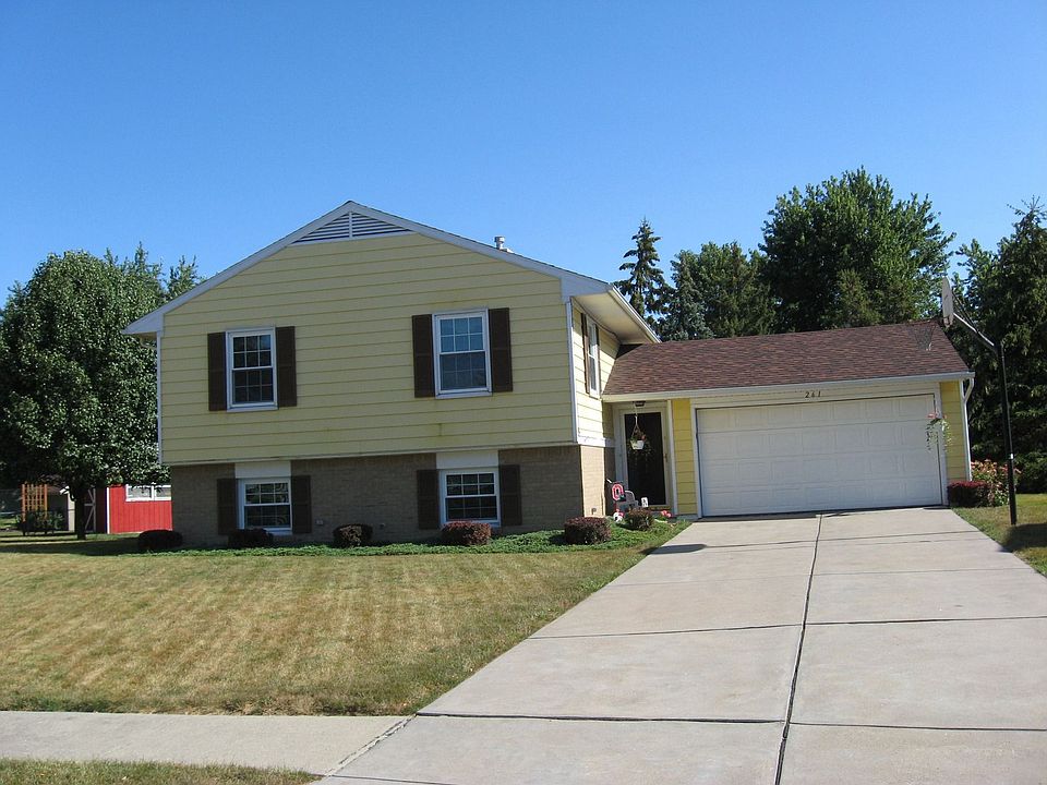 1st image of 261 Windsor Ct