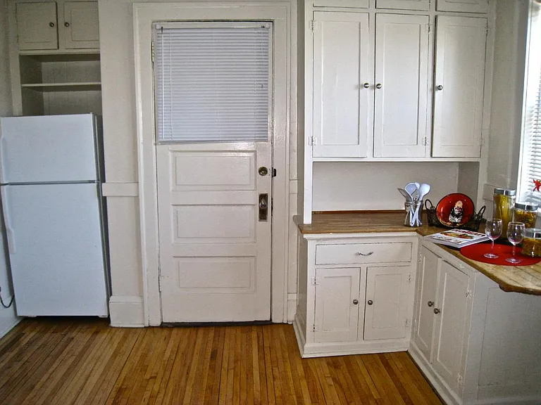 1395 Portland Ave — Photo 10