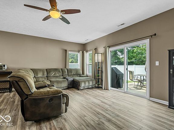 5th image of 4736 Blue Marlin Way