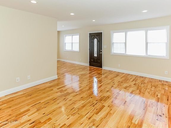 3rd image of 544 Beach 66th St