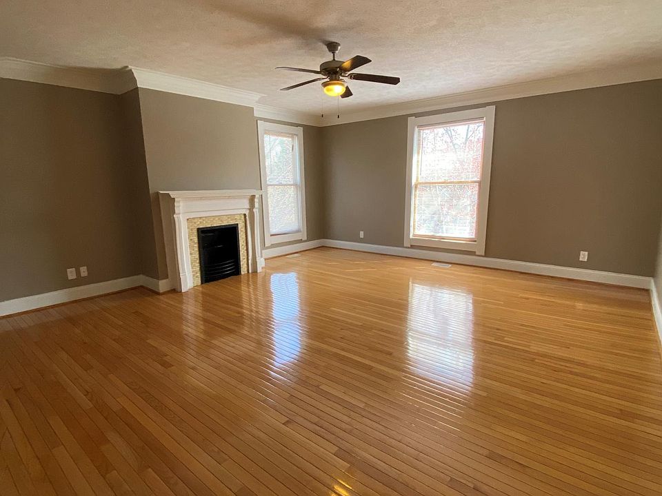 1st image of 520 E 11th St APT 2