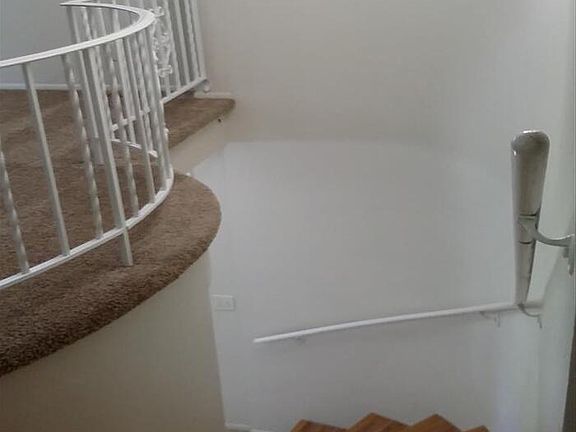 5th image of 14911 Versaille St