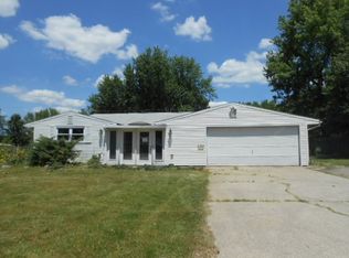 17555 Cleveland Rd, South Bend, IN 46635