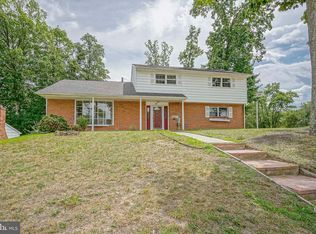 26 Sheffield Ln, Blackwood, NJ 08012