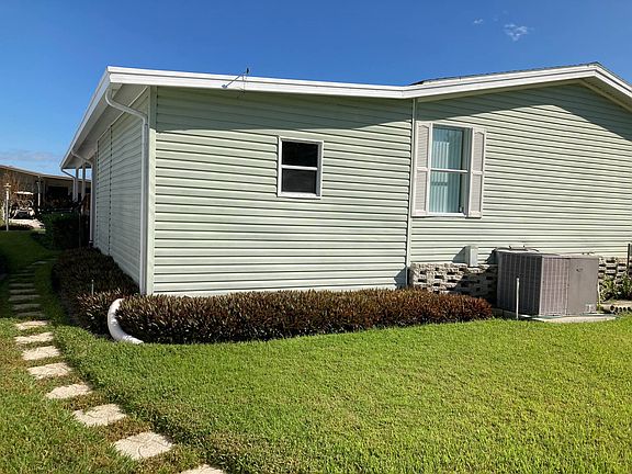 5th image of 281 Five Iron Dr #281