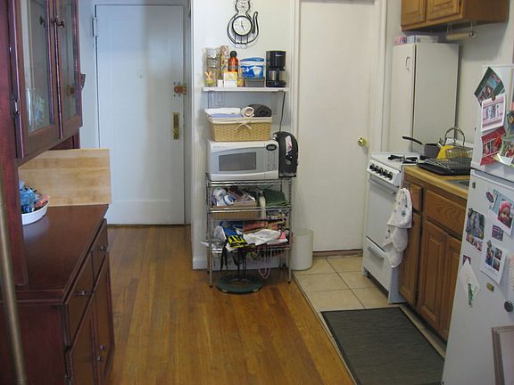 3rd image of 234 E 81st St APT 3A