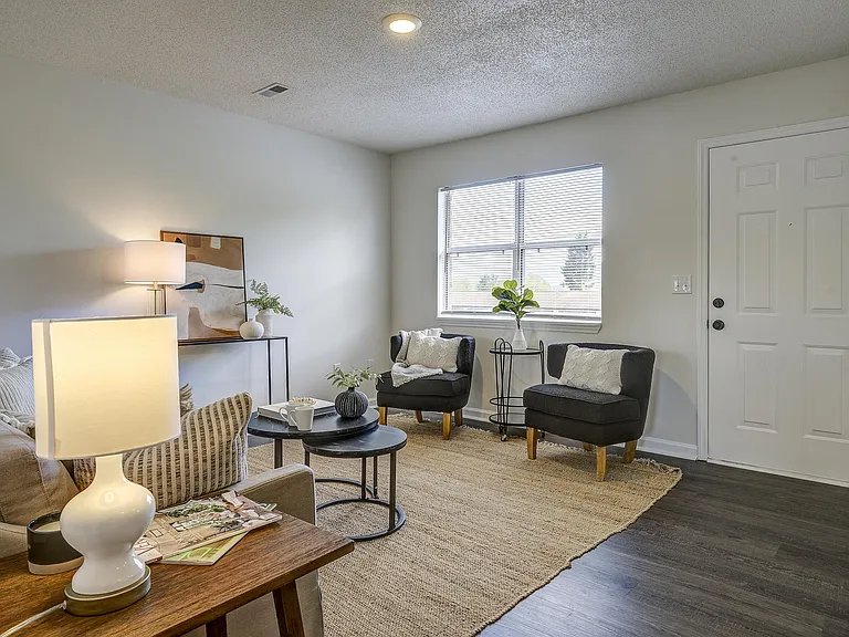 714 N North St #14 — Photo 5