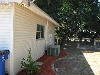 3rd image of 5853 Millay Ct