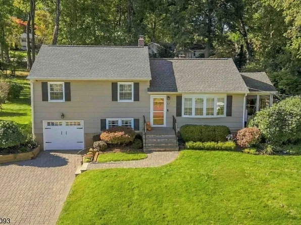 27 Salem Dr, Hanover Twp., NJ 07981