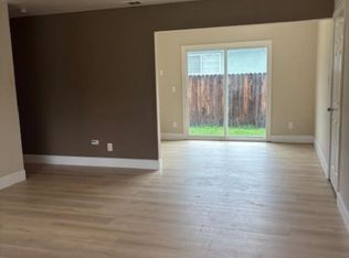 7320 Palm Ave, Fair Oaks, CA 95628