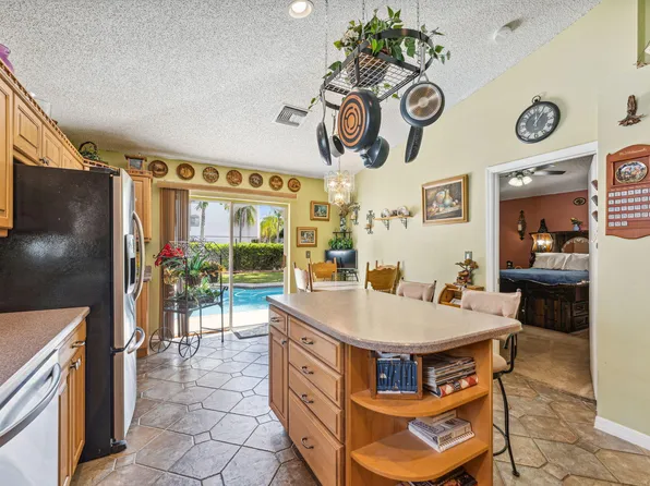 709 Key West Street, Boynton Beach, FL 33426