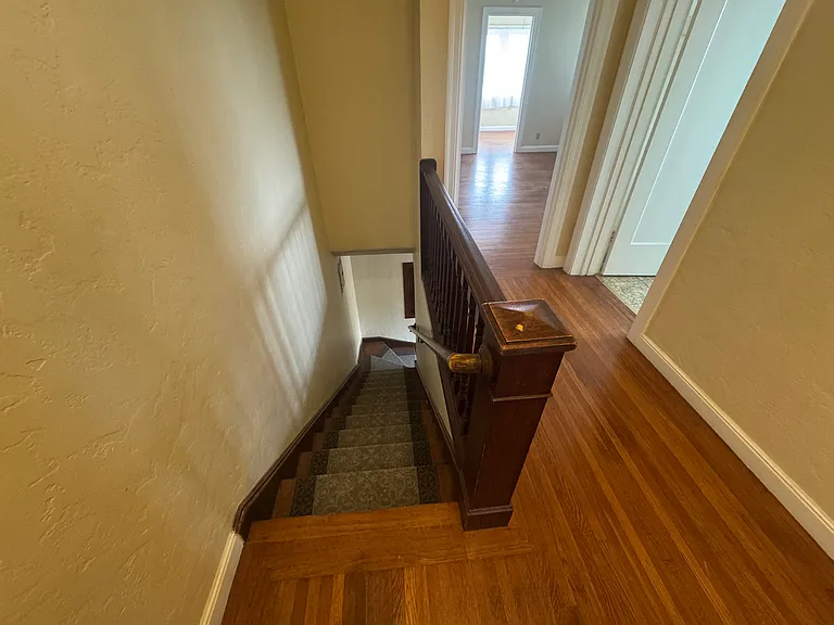 640 Alabama St — Photo 4