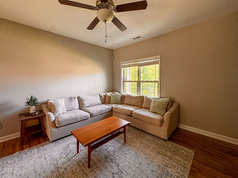 267 High Leaf Dr — Photo 3