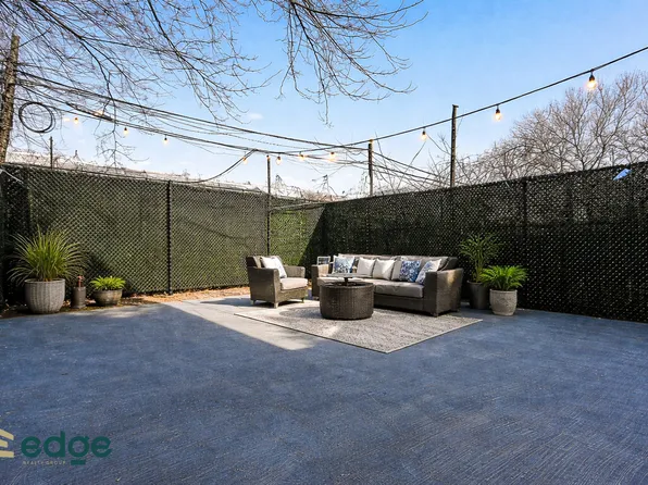 254 Palmetto Street image 1 of 8