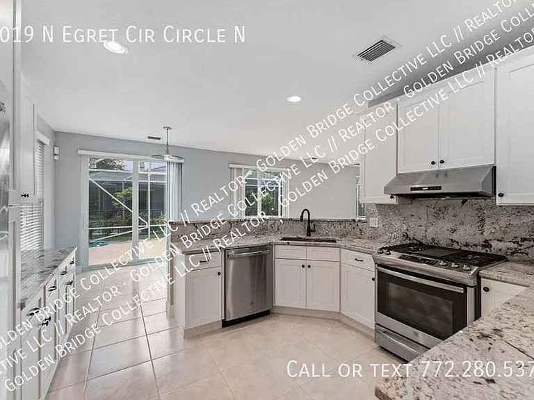 1019 Egret Cir N — Photo 3