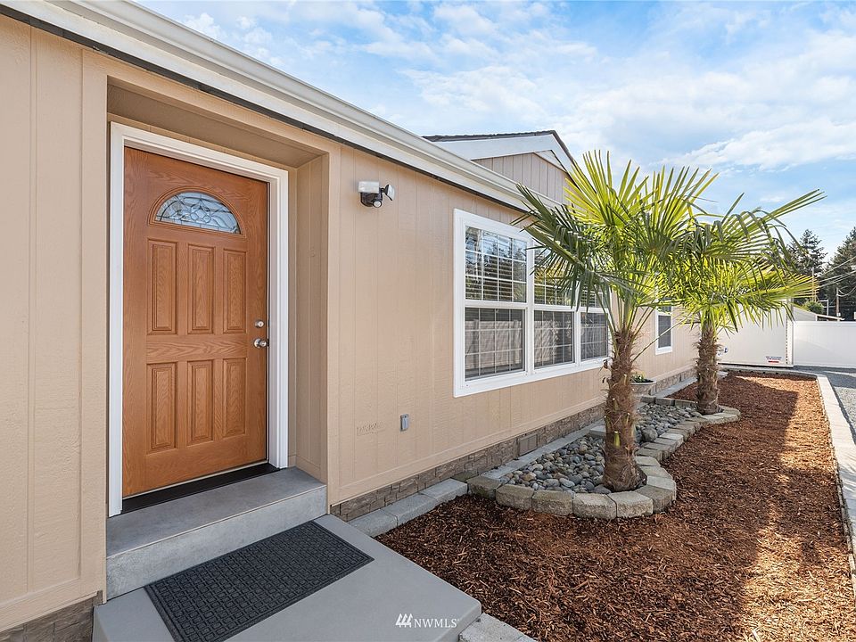 1st image of 6604 52nd Avenue Ct W