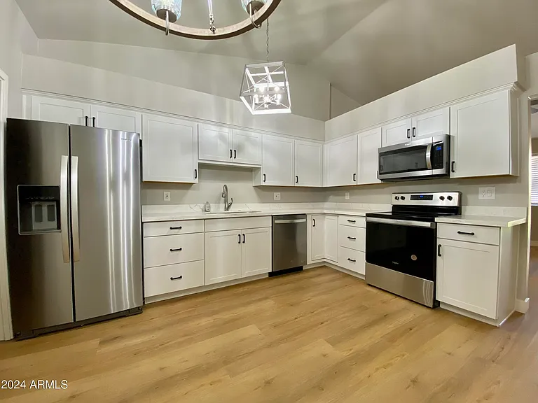 875 S Nebraska St #40 — Photo 6