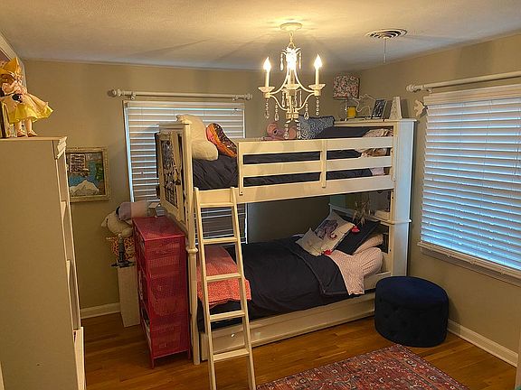 Daughters room 