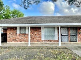 6022 Wales St, New Orleans, LA 70126