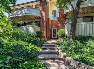 5587 Waterman Blvd APT B, Saint Louis, MO 63112