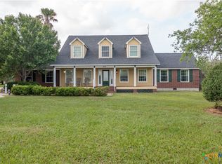 403 Oakside, Victoria, TX 77905