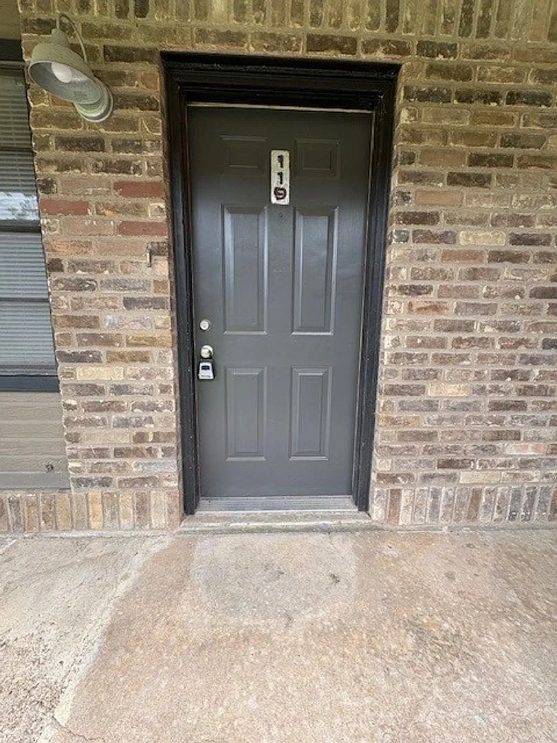1226 Baylor Ave #119 — Photo 2