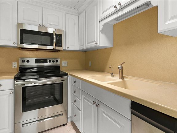 5th image of 4300 SE Saint Lucie Blvd Lot 166