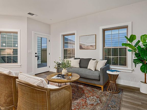 5th image of 2725 Swanston Oaks Lane
