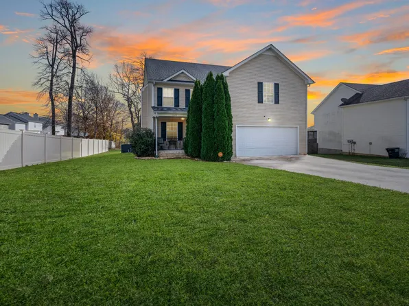 1377 Francesca Dr, Clarksville, TN 37042