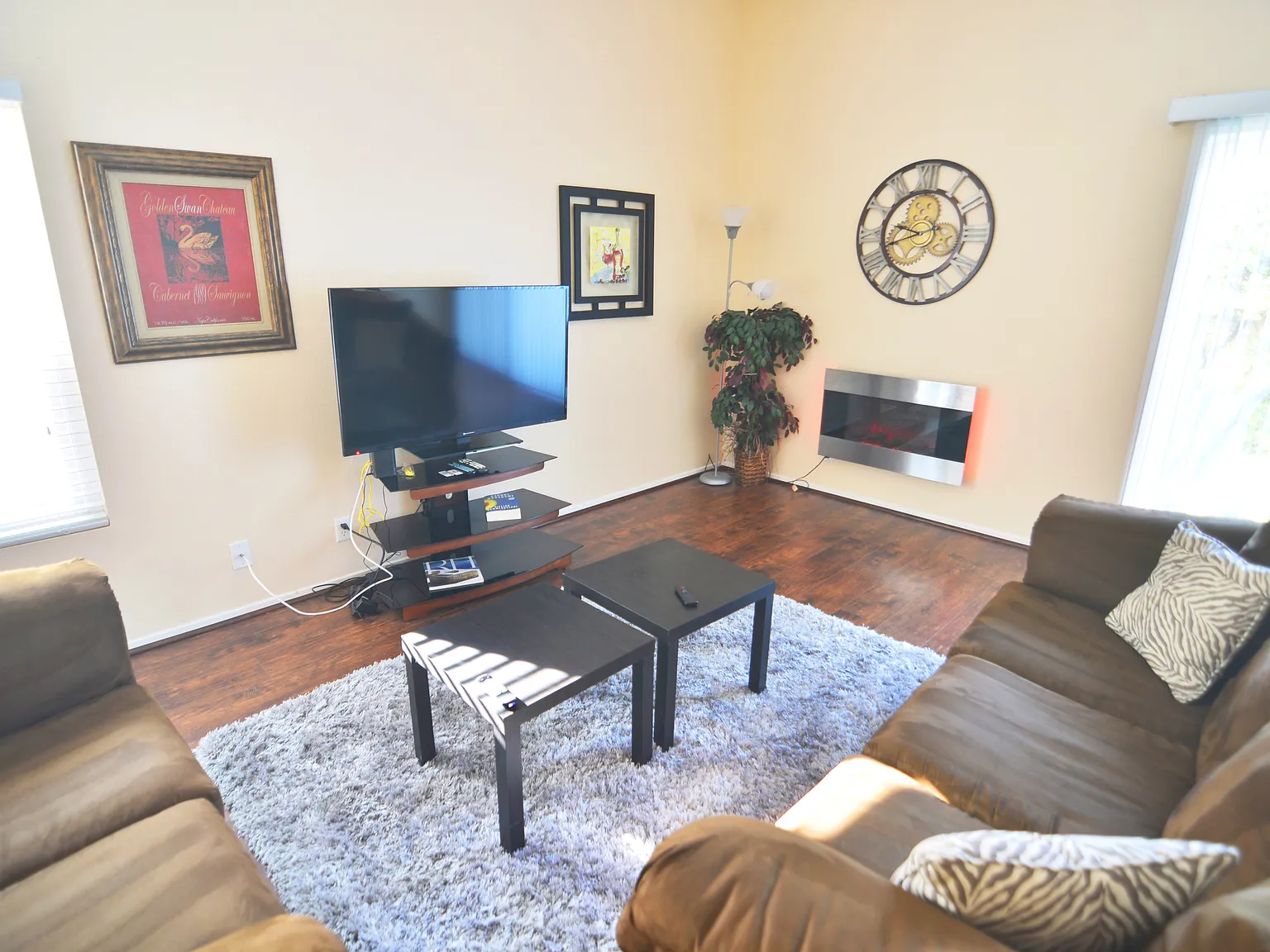 1 bed, 951 sqft, $2,400 — Photo 3