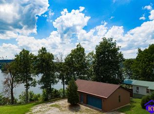 245 Lake View Ln, Mc Daniels, KY 40152