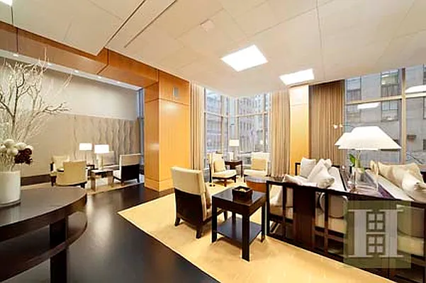 Rented by Halstead Real Estate | media 44