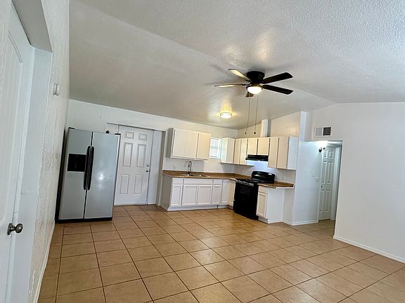 4th image of 526 N Calle Ramada #3